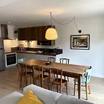 Espace Et Confort A Apartament *